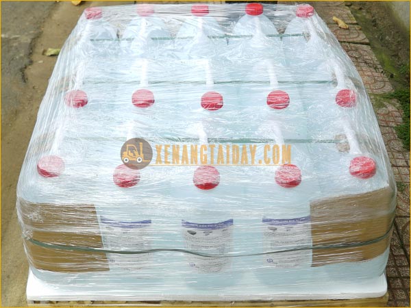 Nước cất cho bình điện (ắc quy) xe nâng điện
