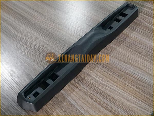 Ốp nhựa bộ đèn hậu xe nâng điện ngồi lái KOMATSU