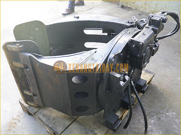 Phụ kiện Kẹp tròn Xe nâng