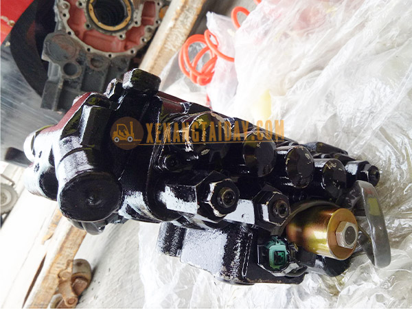 Van điều áp thuỷ lực xe nâng Nissan
