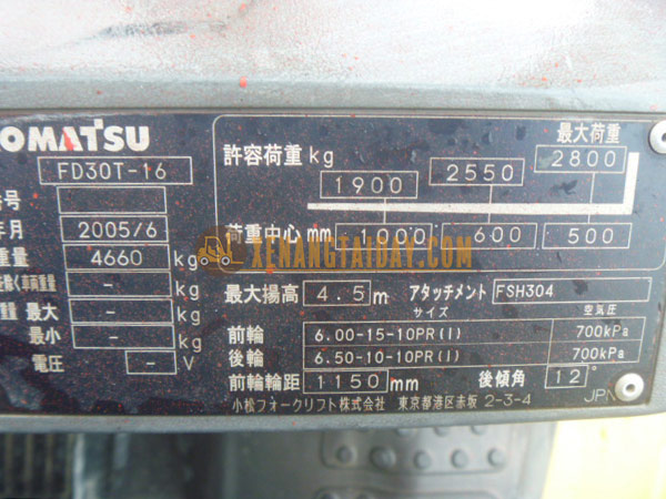 Xe Nâng Dầu KOMATSU FD30T-16