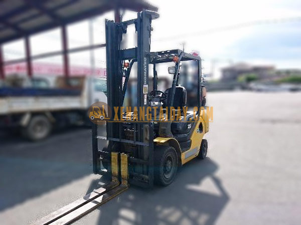 Xe Nâng Dầu KOMATSU FD25T-17