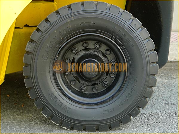 Xe nâng dầu KOMATSU FD25T-17