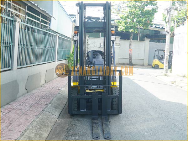 Xe nâng dầu KOMATSU FD25T-17