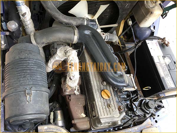 Xe Nâng Dầu KOMATSU FD30C-12