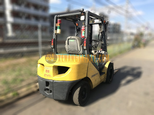 Xe Nâng Dầu KOMATSU FD30C-16