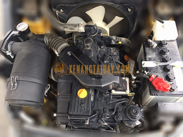 Xe Nâng Dầu KOMATSU FD30C-17
