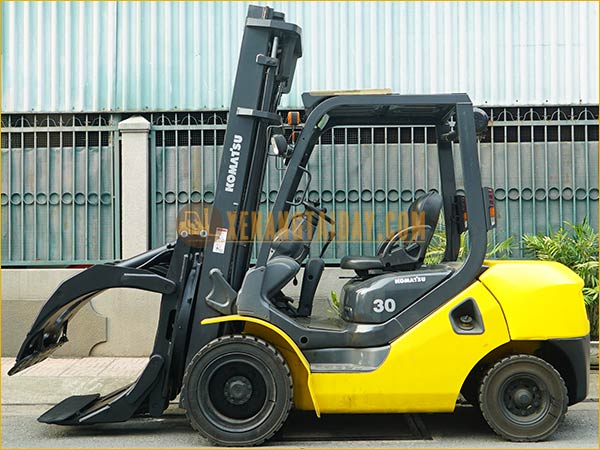 Xe nâng dầu KOMATSU FD30C-17