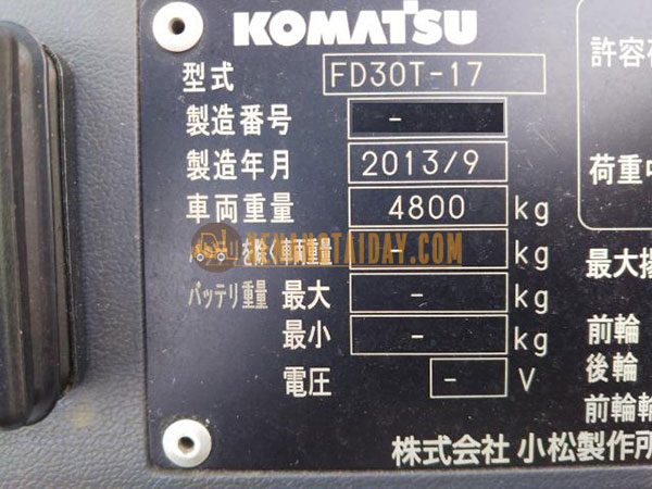 Xe nâng dầu KOMATSU FD30T-17