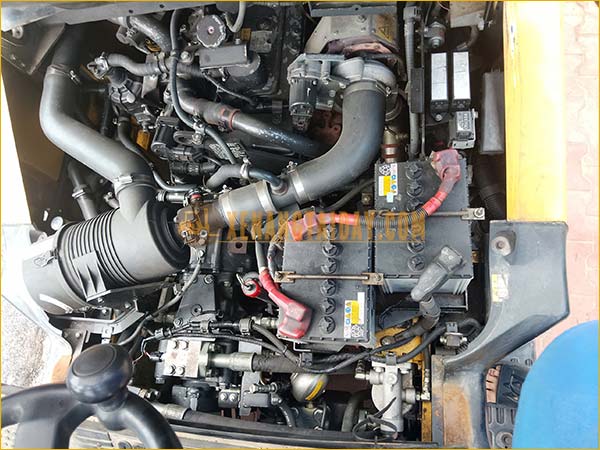 Xe nâng dầu KOMATSU FH50-2