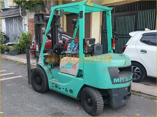 Xe nâng dầu MITSUBISHI FD25
