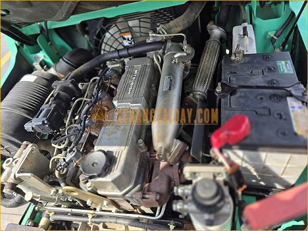 Xe nâng dầu MITSUBISHI FDE20T