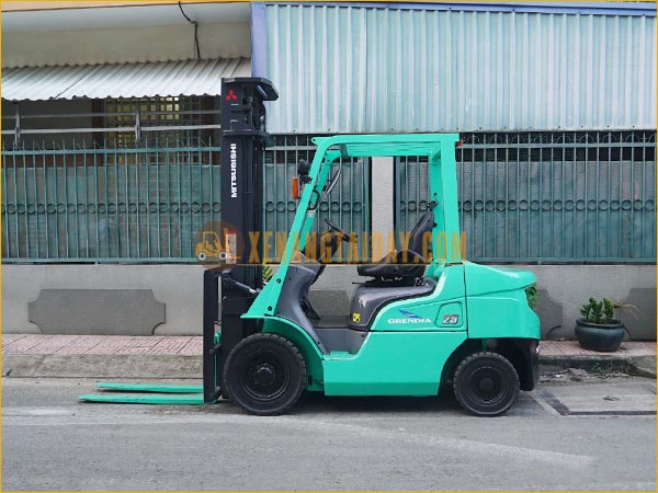Cho thuê Xe nâng dầu MITSUBISHI FDE25T