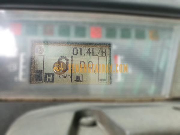 Xe Nâng Dầu MITSUBISHI FDE30T