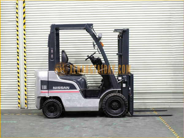 Xe Nâng Dầu Nissan EDM-F1F1A15
