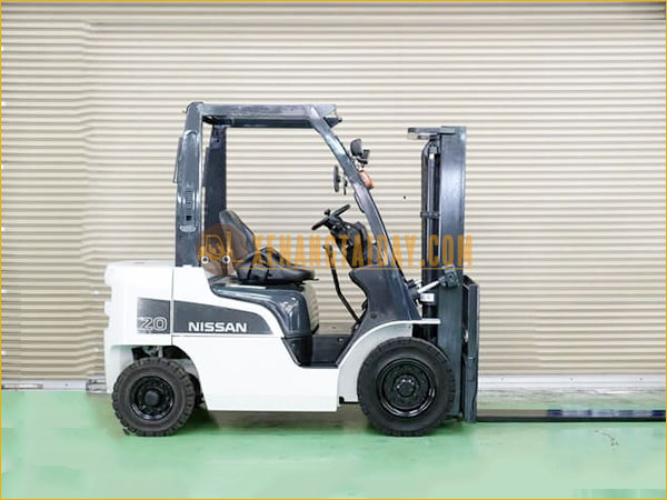 Xe Nâng Dầu Nissan Y1F2M20