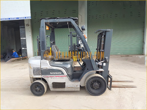 Xe Nâng Dầu Nissan Y1F2M20