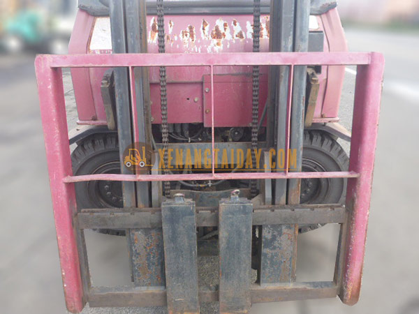 Xe nâng dầu TCM FA20D