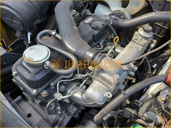 Xe nâng dầu TCM FD25T13