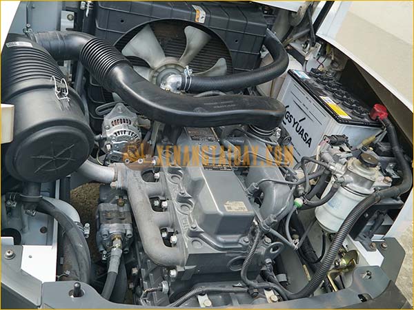 Xe nâng dầu TCM FD25T4