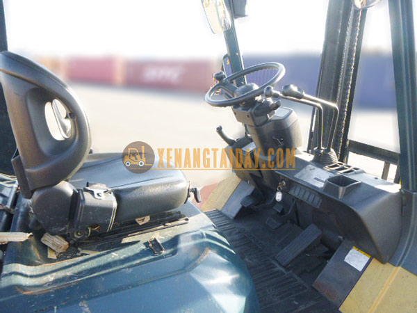 Xe nâng dầu TOYOTA 02-7FD35