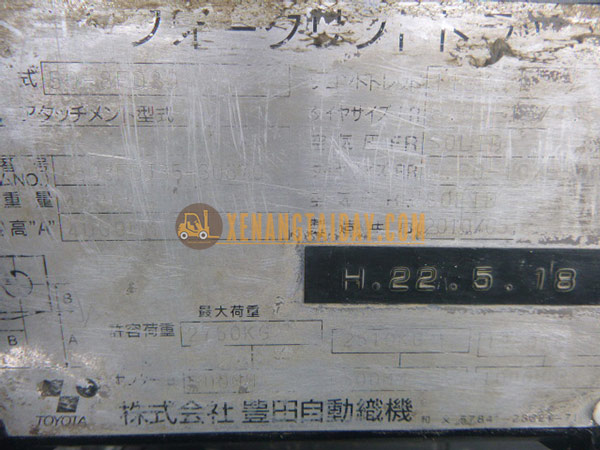 Xe nâng dầu TOYOTA 50-8FD30
