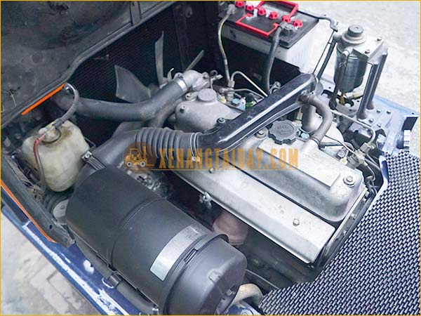 Xe nâng dầu TOYOTA 5FD18