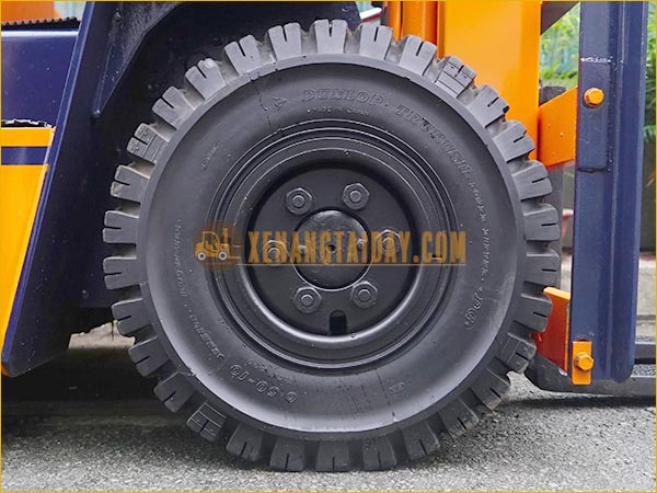 Xe nâng dầu TOYOTA 5FD18