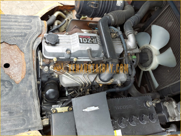 Xe nâng dầu TOYOTA 7FD15