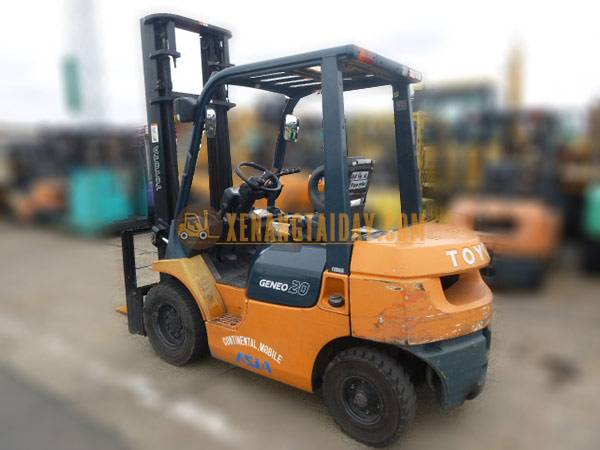 Xe nâng dầu Toyota 7FD20