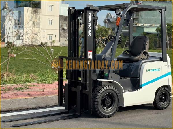 Xe nâng dầu UNICARRIERS FD15T14