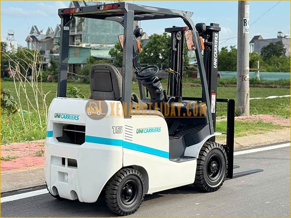 Xe nâng dầu UNICARRIERS FD15T14
