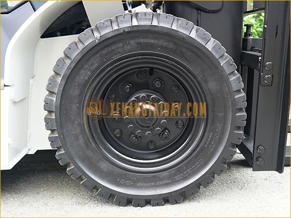 Xe nâng dầu UNICARRIERS FD25T4