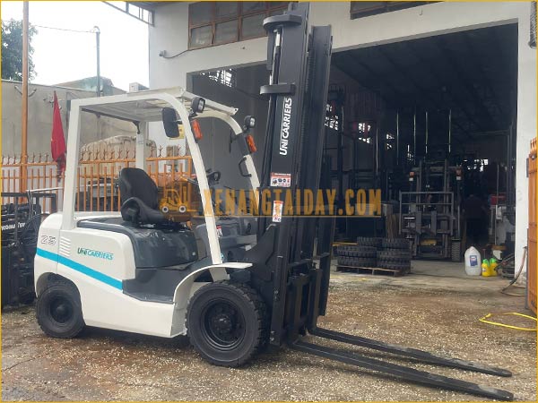 Xe nâng dầu UNICARRIERS FD25T4