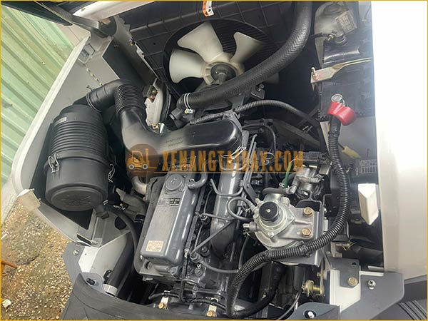 Xe nâng dầu UNICARRIERS FD25T4