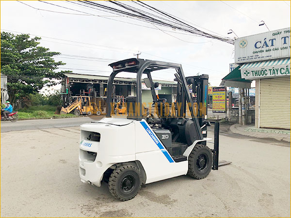 Xe Nâng Dầu UNICARRIERS FHD20T5