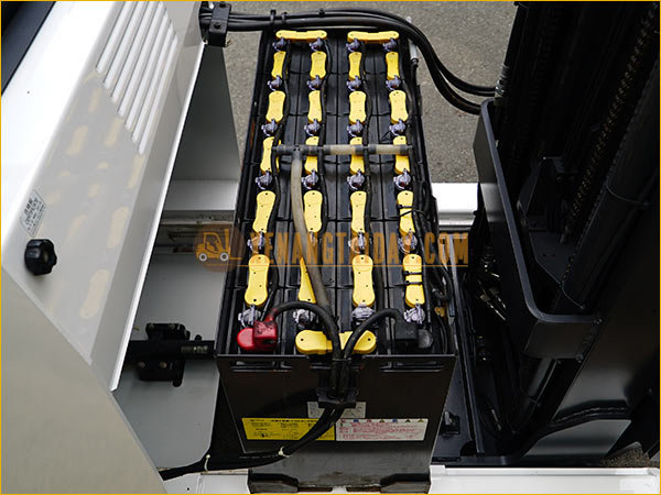 Xe nâng điện đứng lái FBRM18-80B-500NMCS
