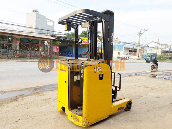 Xe nâng điện đứng lái Komatsu FB15RL-15