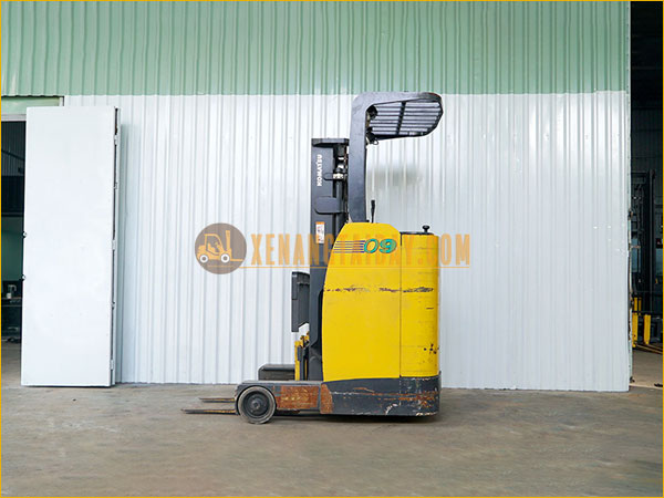 Xe nâng điện đứng lái KOMATSU FB09RC-12