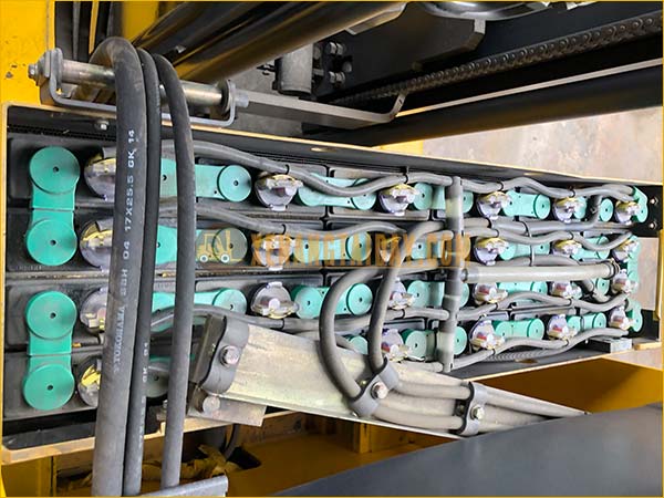Xe nâng điện đứng lái KOMATSU FB09RS-14
