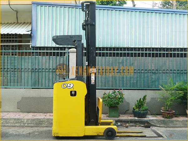 Xe nâng điện đứng lái KOMATSU FB09RS-15