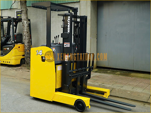 Xe nâng điện đứng lái KOMATSU FB14RL-15