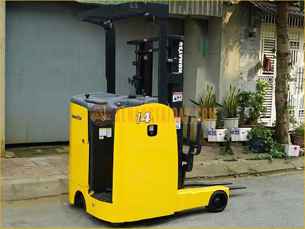 Xe nâng điện đứng lái KOMATSU FB14RL-15