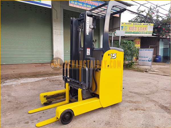 Xe nâng điện đứng lái Komatsu FB15RL-14