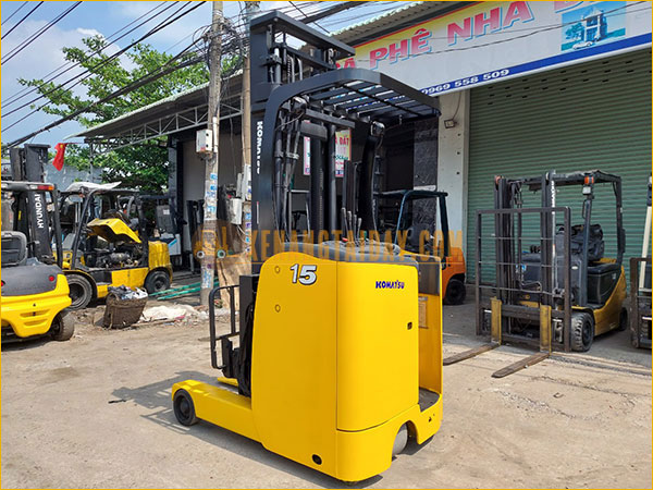 Xe nâng điện đứng lái Komatsu FB15RL-14