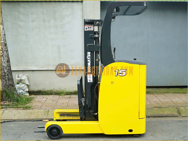 Xe nâng điện đứng lái KOMATSU FB15RL-14