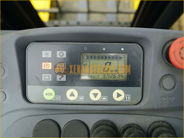 Xe nâng điện đứng lái KOMATSU FB15RL-14