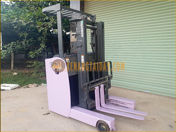 Xe nâng điện đứng lái KOMATSU FB15RL-15