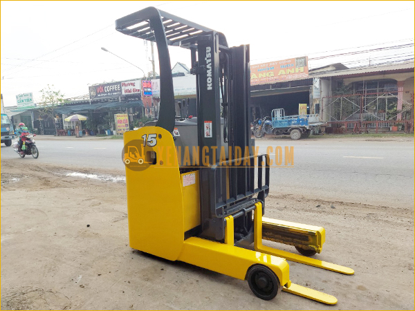 Xe nâng điện đứng lái Komatsu FB15RL-14