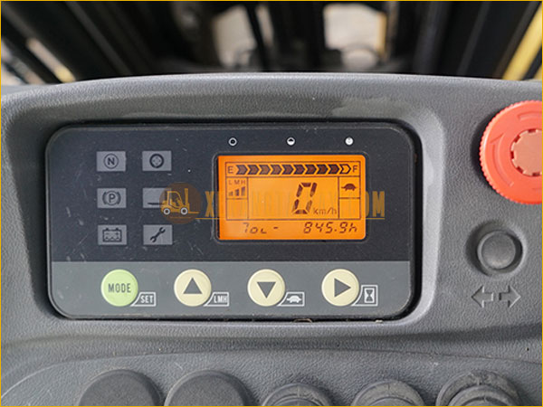 Xe nâng điện đứng lái KOMATSU FB15RL-15